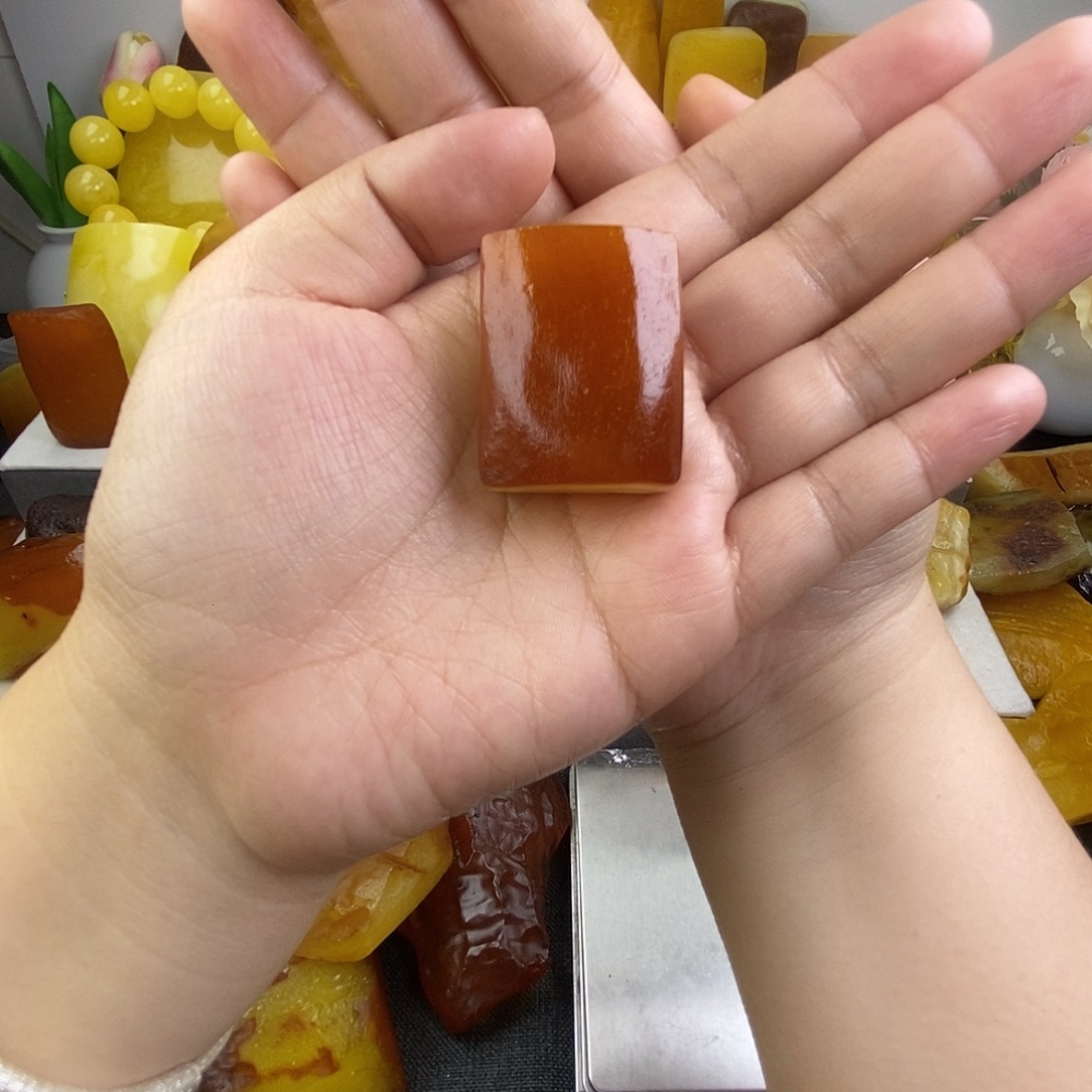 定制蜜蜡未镶嵌6789999999