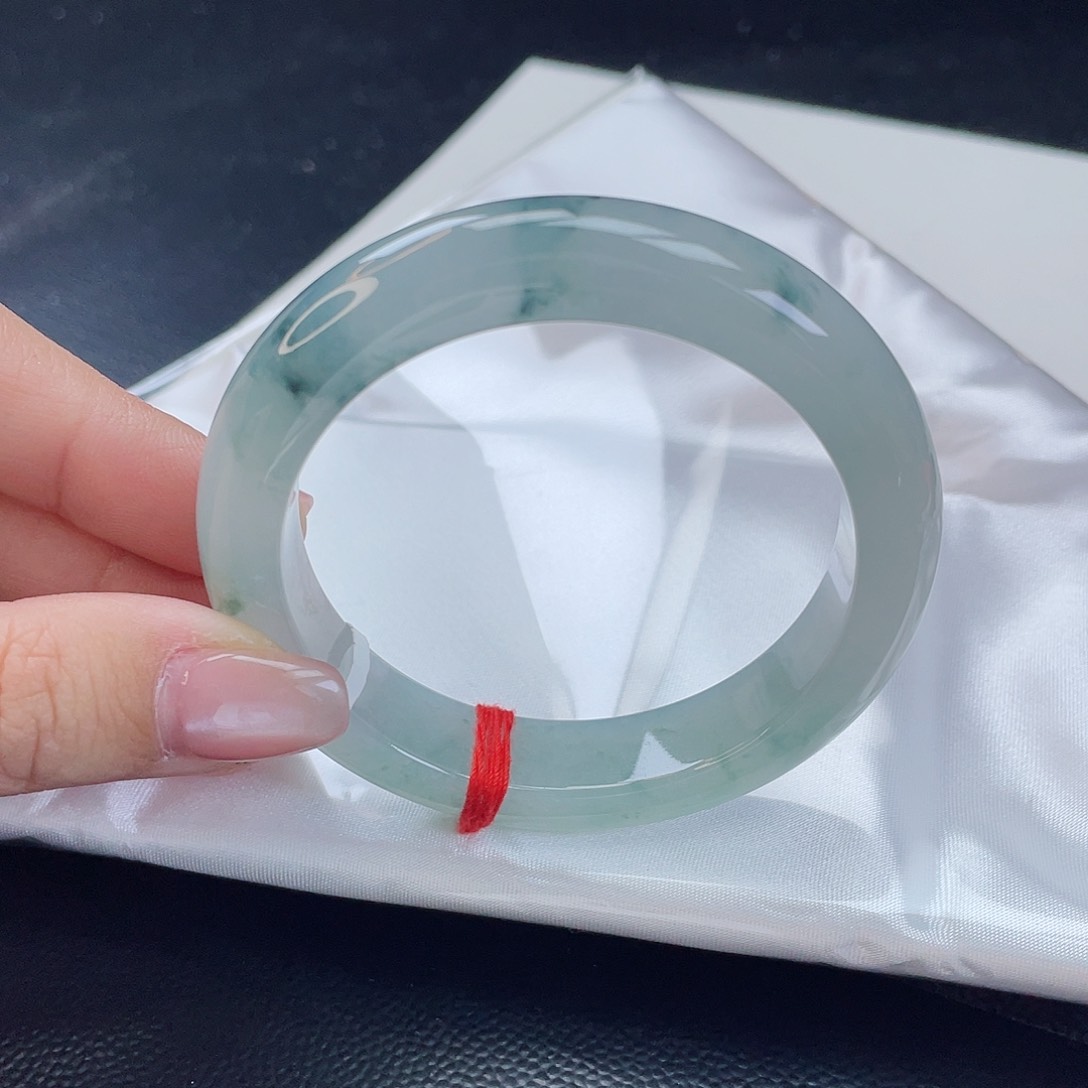 翡翠手镯未镶嵌翡翠6137