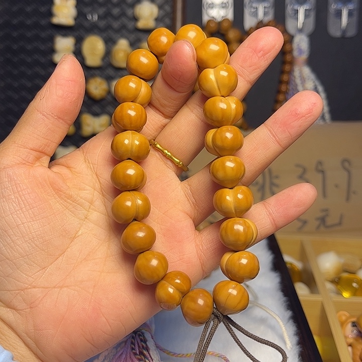 猴头核桃吊坠15微瑕柯基