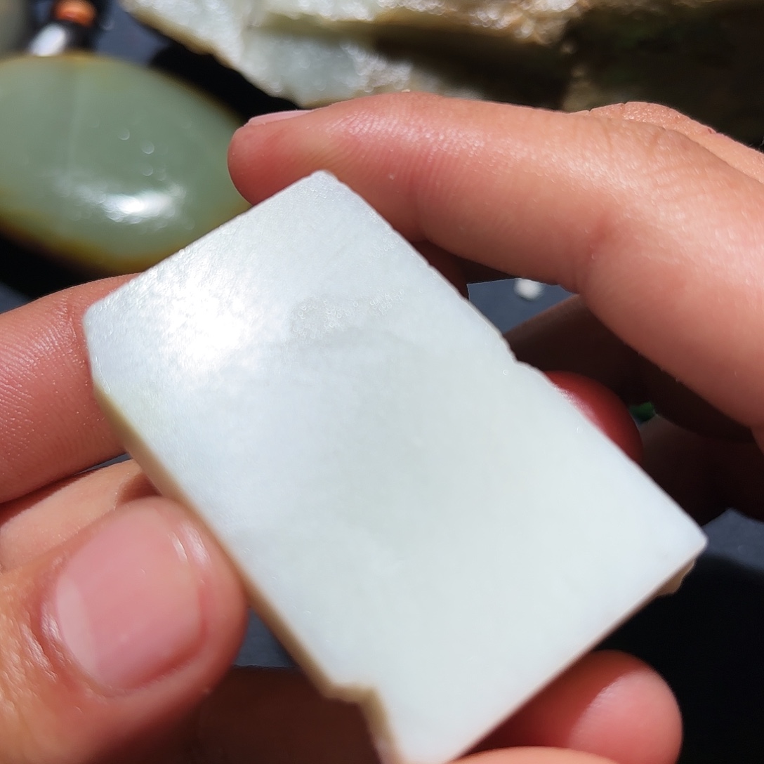 和田玉未镶嵌珠宝奇石