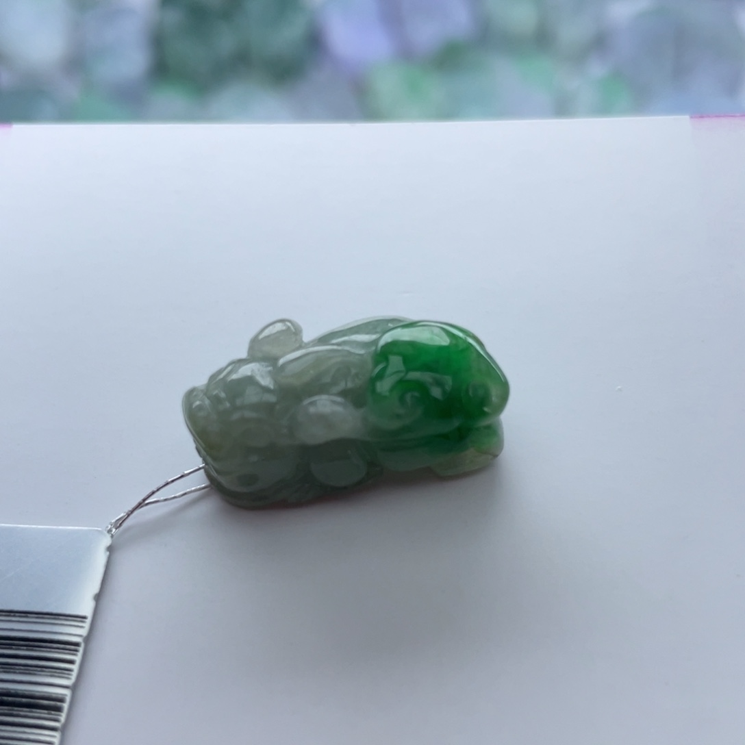 翡翠颈饰未镶嵌貔貅