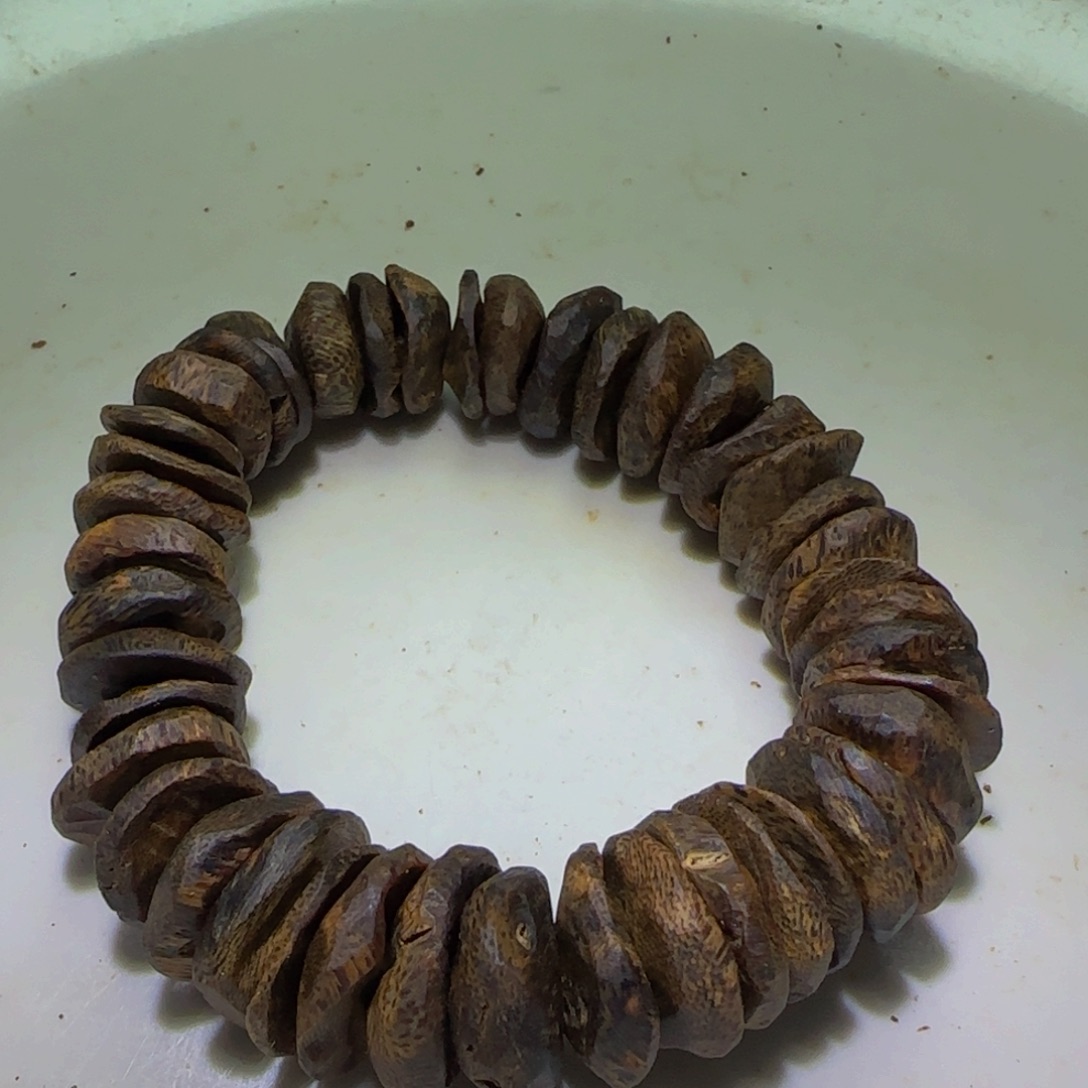 沉香手把件非**空沉香奇楠沉水陆河单圈39.5克