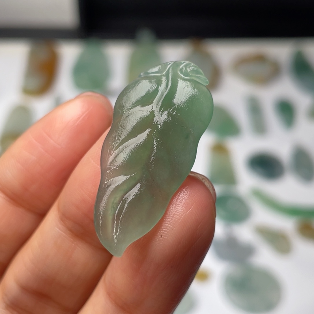 定制翡翠未镶嵌天然翡翠