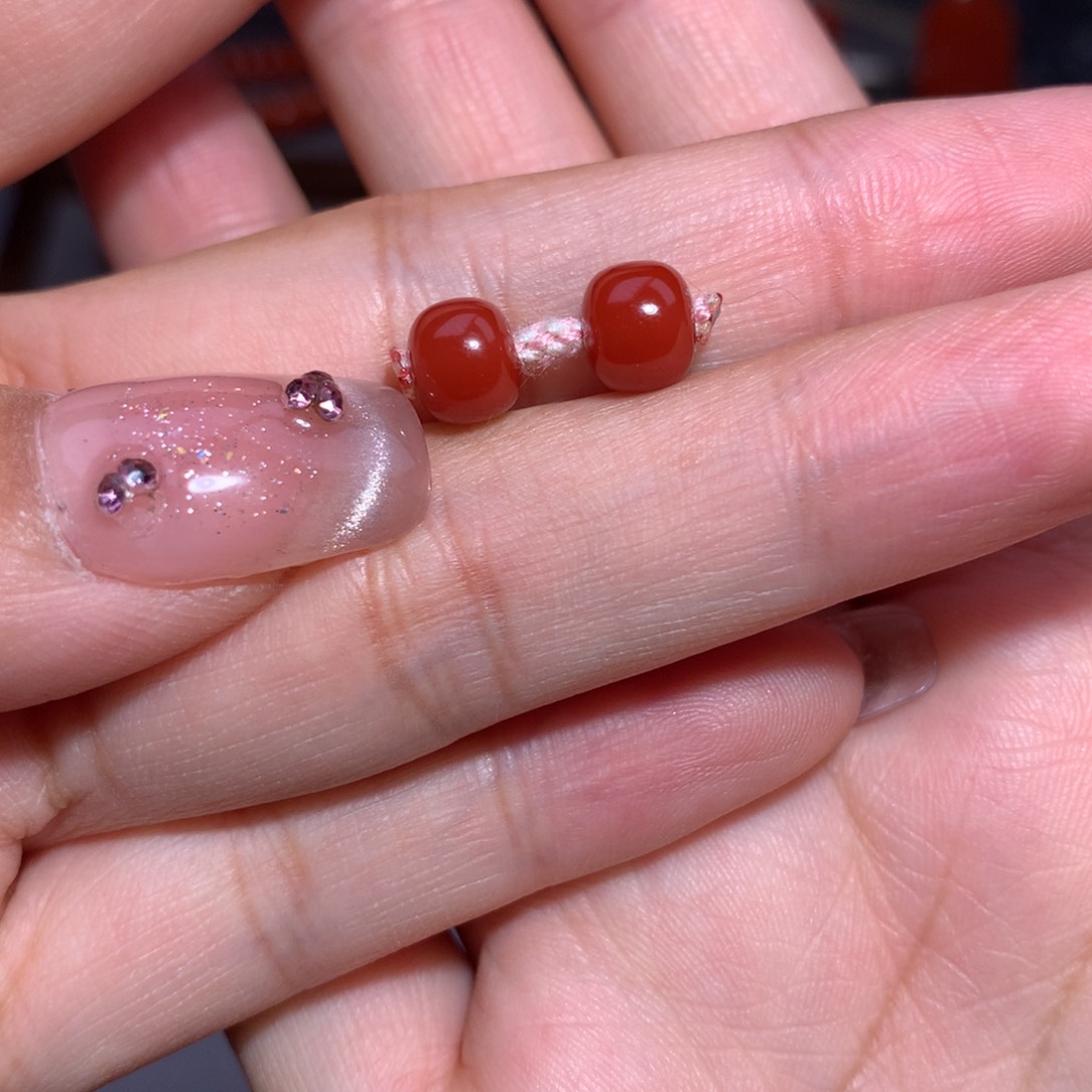 南红玛瑙锦红对珠微纹未镶嵌7×6