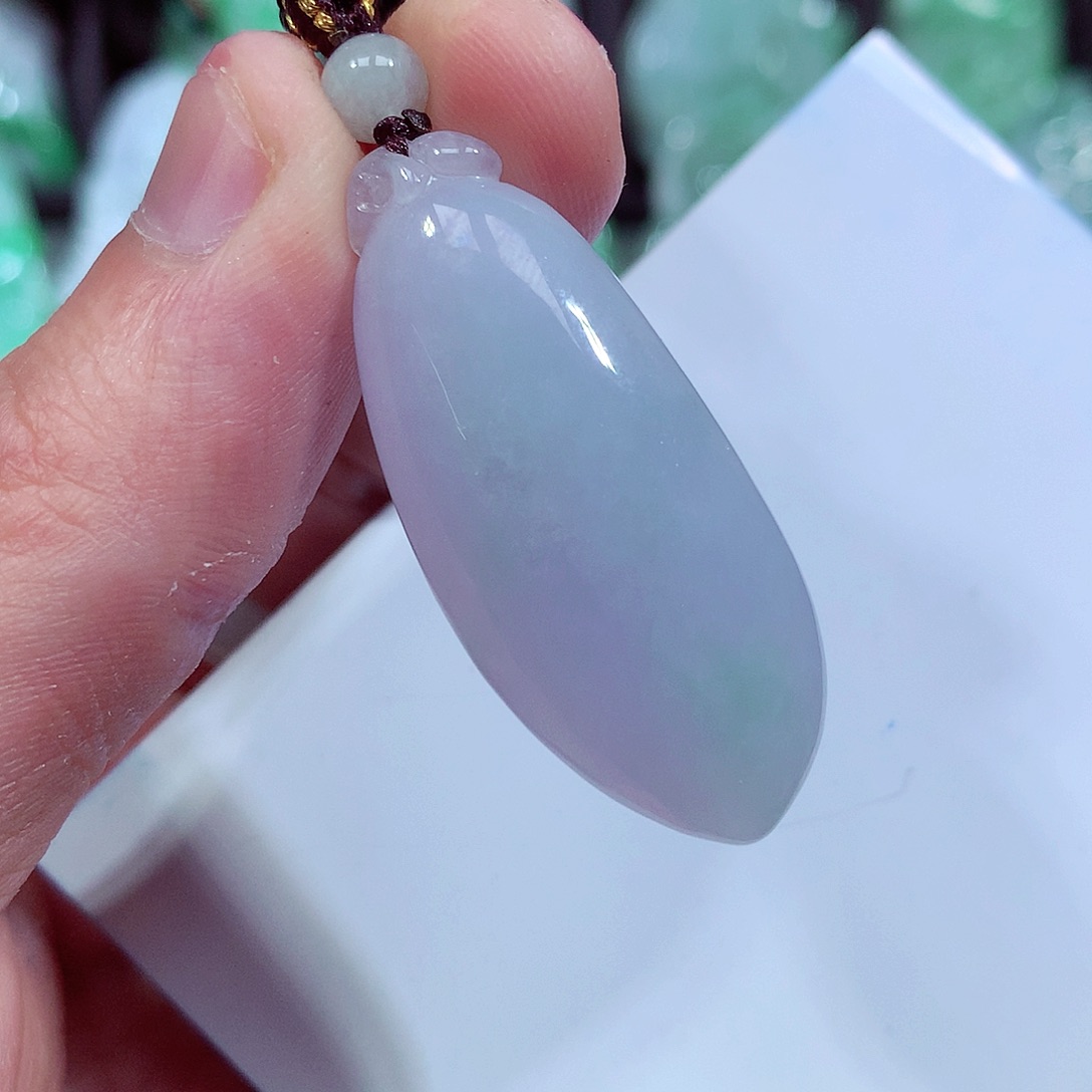 翡翠颈饰未镶嵌缅甸翡翠