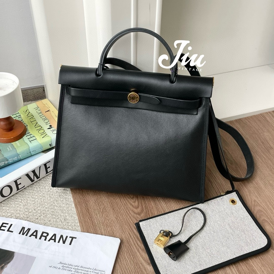 99新 Hermes/爱马仕 爱马仕herbag31黑金防水布U刻CG15-0027