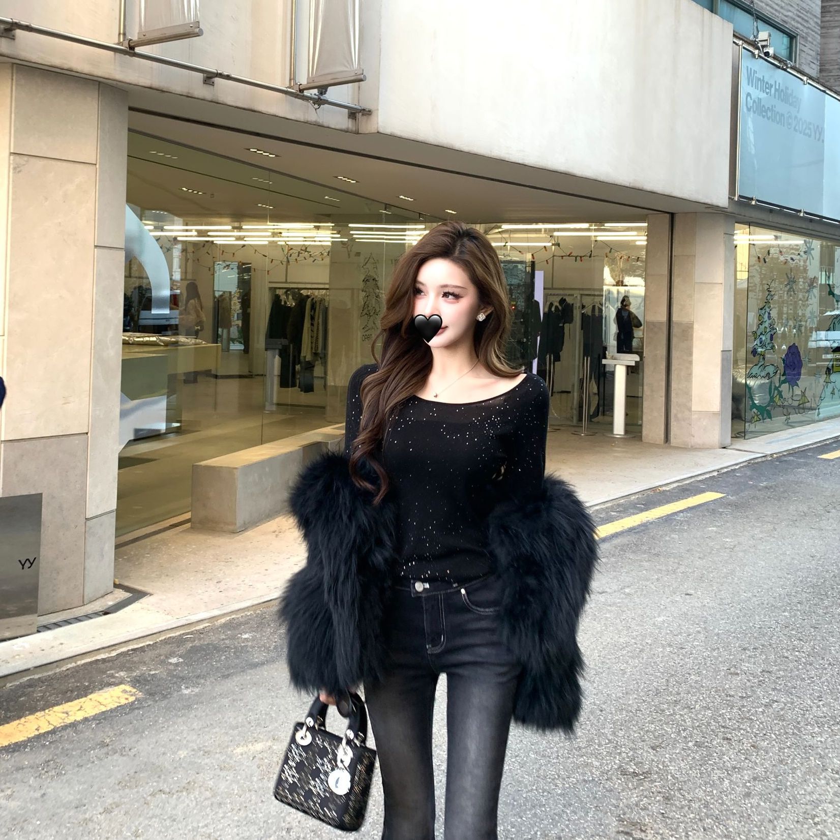 Momoshero【Aurora尤物】羊绒醋酸！久久不出的矫情满钻微透打底