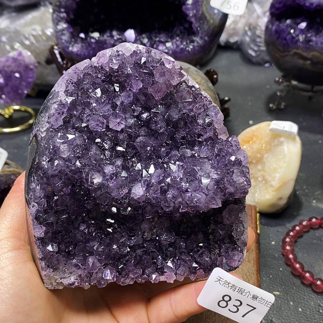 水晶大型摆件（非配饰）未镶嵌