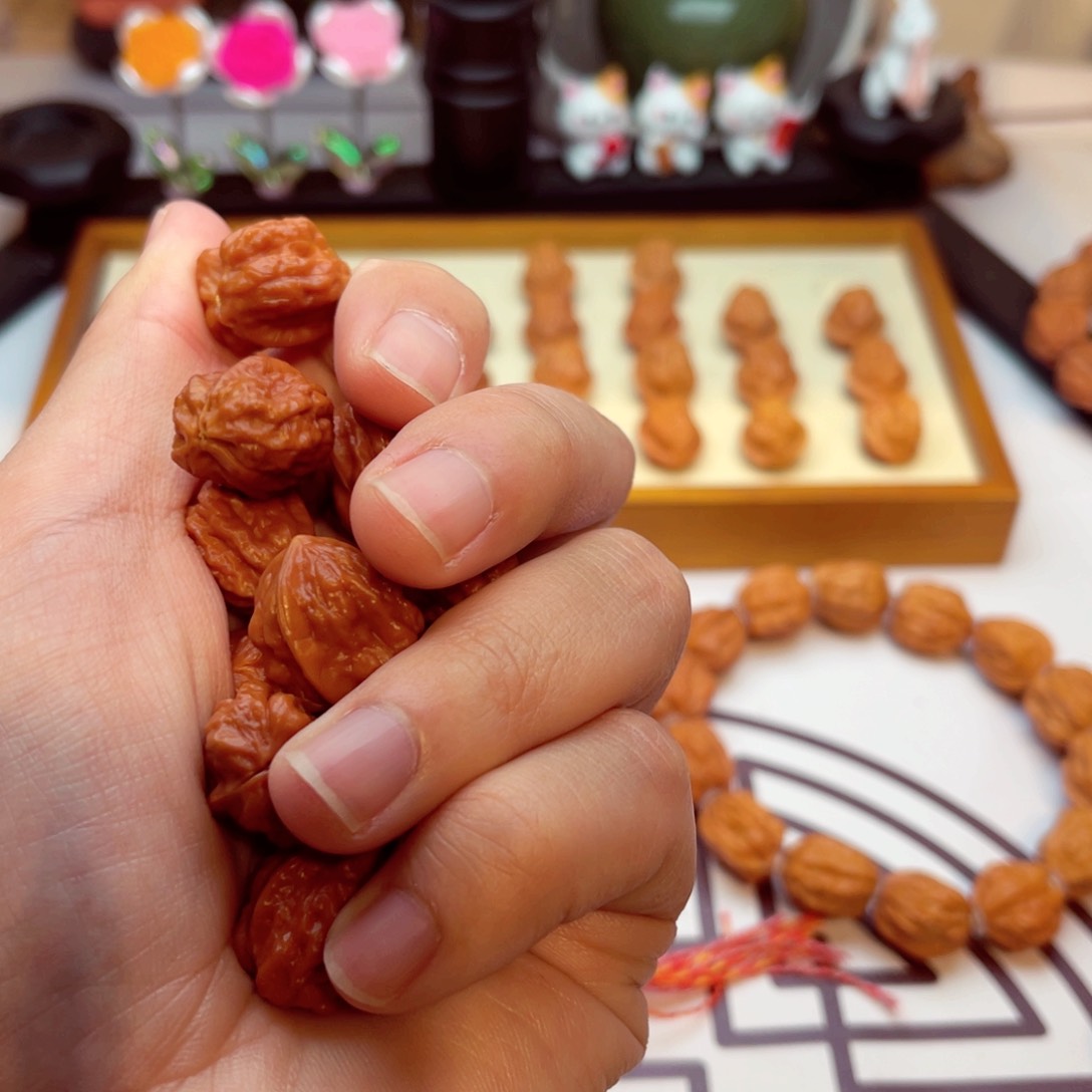 文玩核桃手串奔***台蛤蟆头