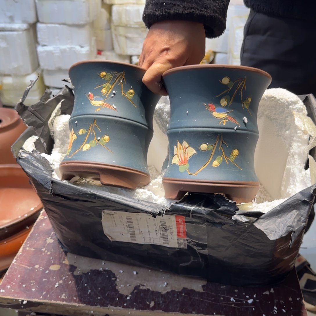 紫砂花盆瑕疵和瑕疵的