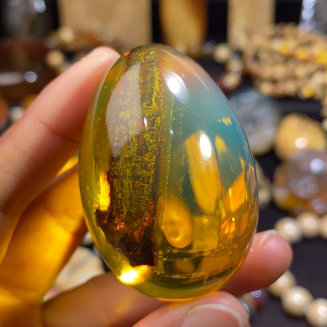 琥珀颈饰未镶嵌29.3克