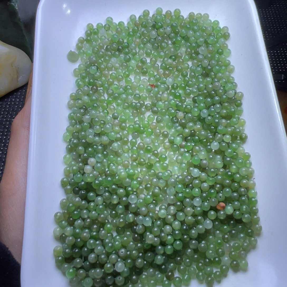 未镶嵌和田玉珠宝半成品碧玉卡4