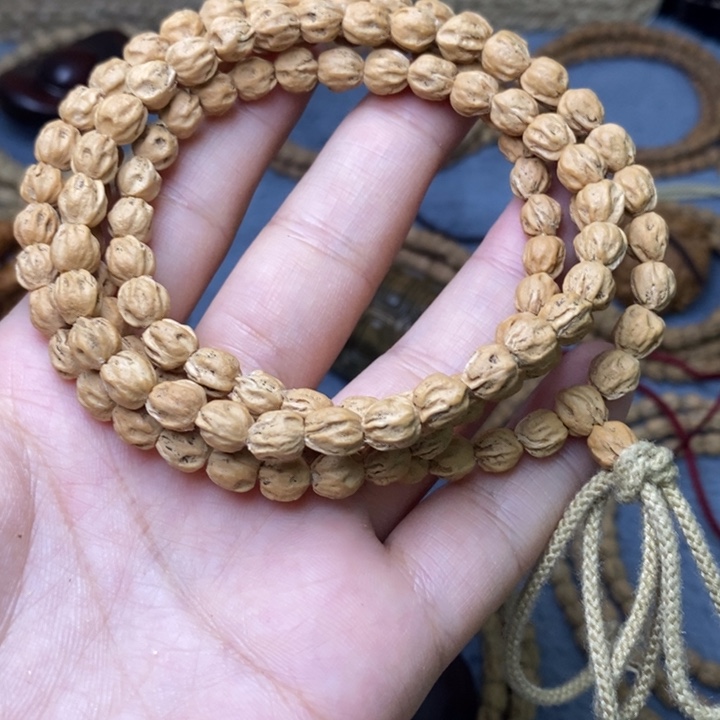 吊坠柏香籽/百香籽左*边