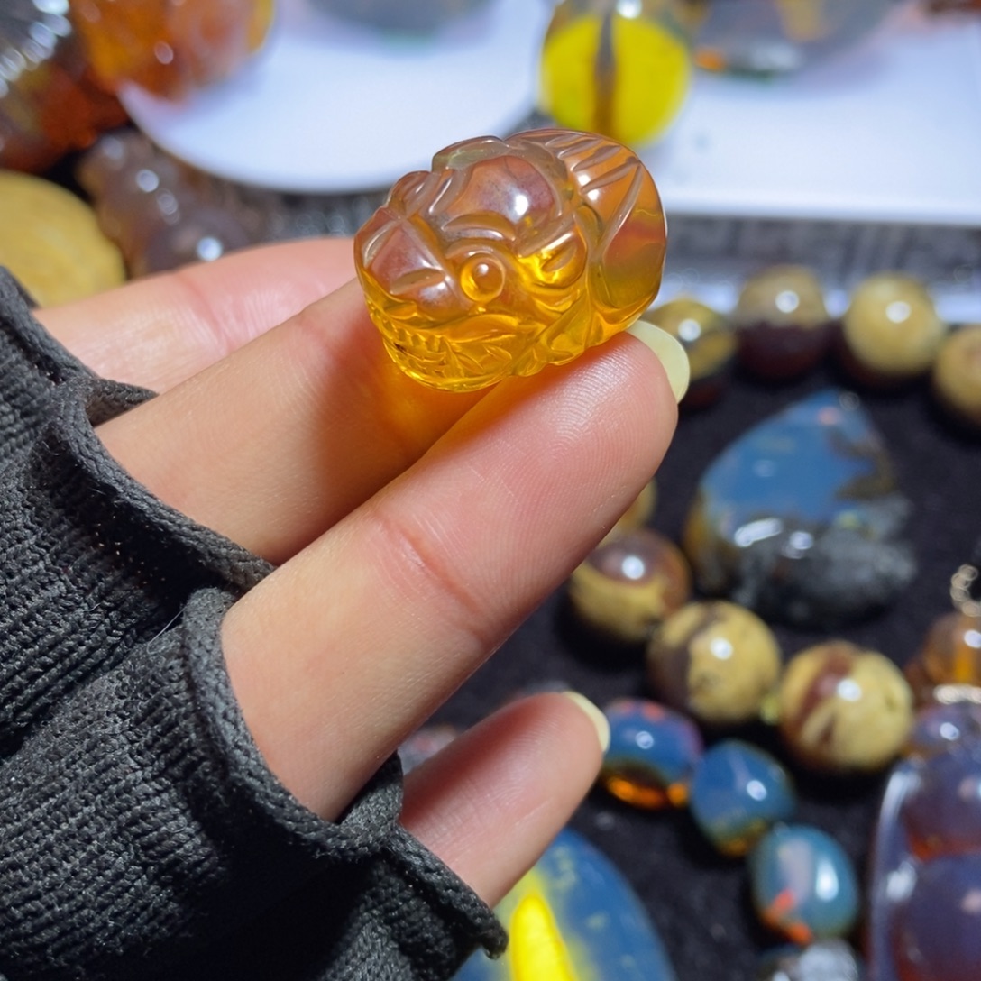 琥珀未镶嵌裸石珀