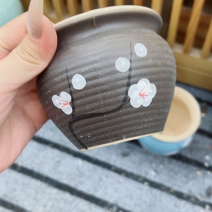 有孔，满10元发货多肉陶瓷花盆