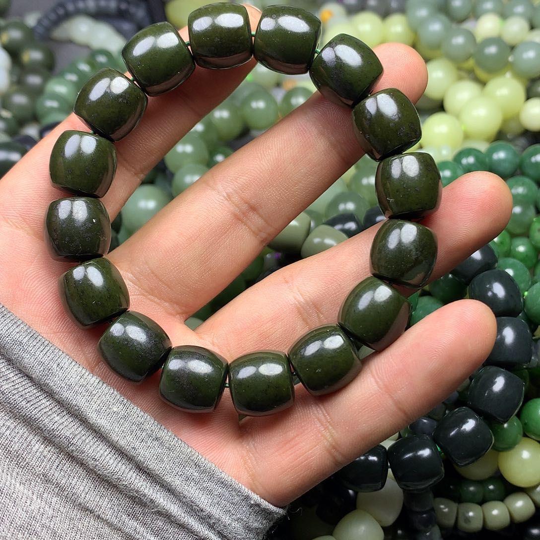 和田玉手链未镶嵌