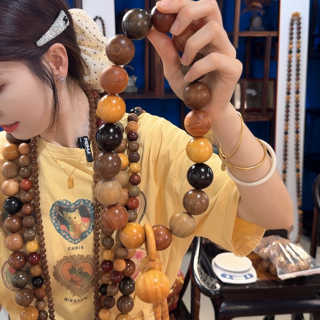 东非黑黄檀（紫光檀）其他3.0多宝珠平安福禄手持