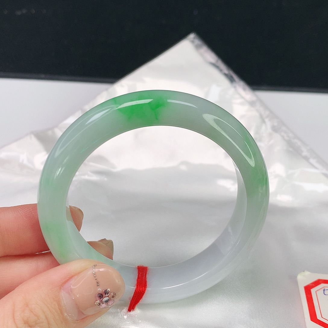 翡翠手镯未镶嵌天然翡翠A货013
