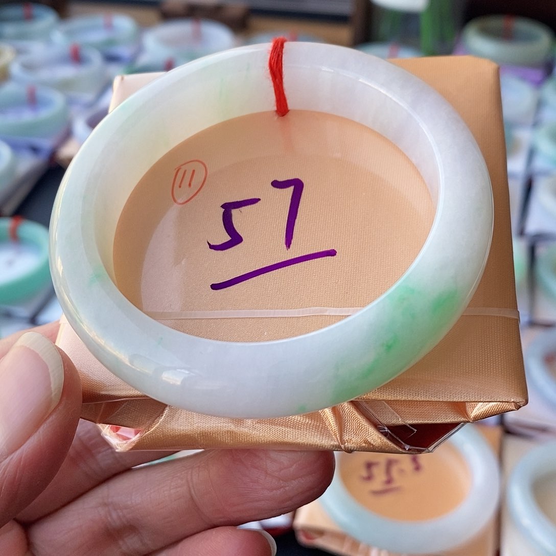 翡翠手镯未镶嵌11号链接