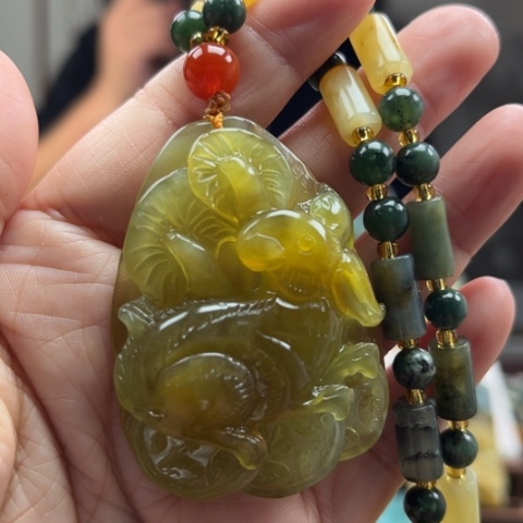 岫玉挂件未镶嵌挂件