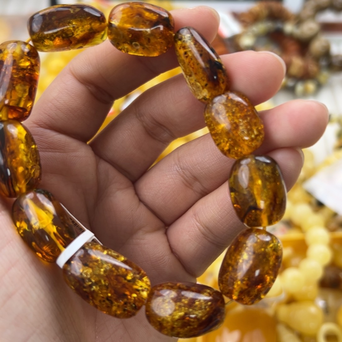 琥珀珠宝奇石未镶嵌