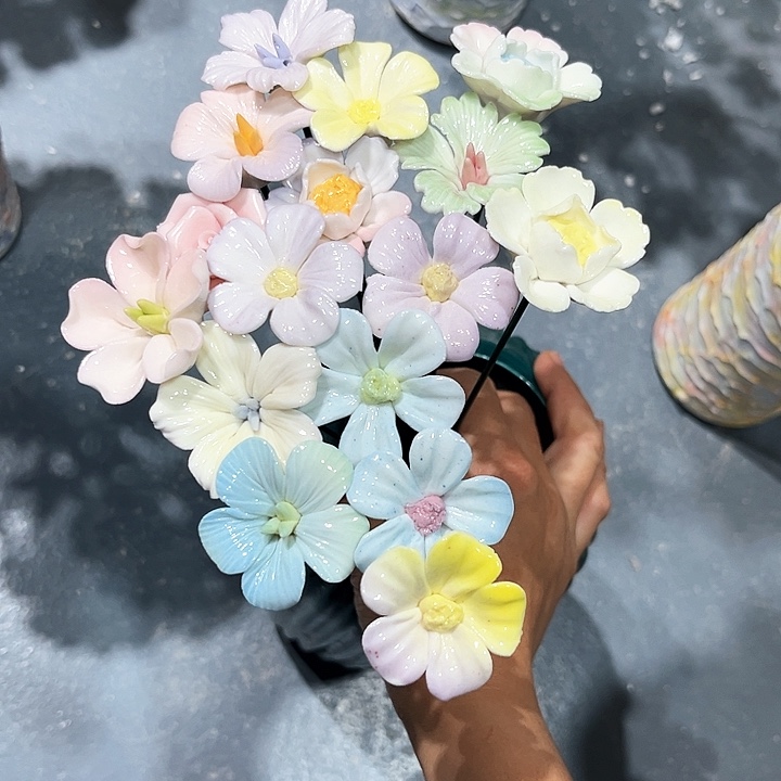 摆件陶瓷艺术的发展和艺术创作