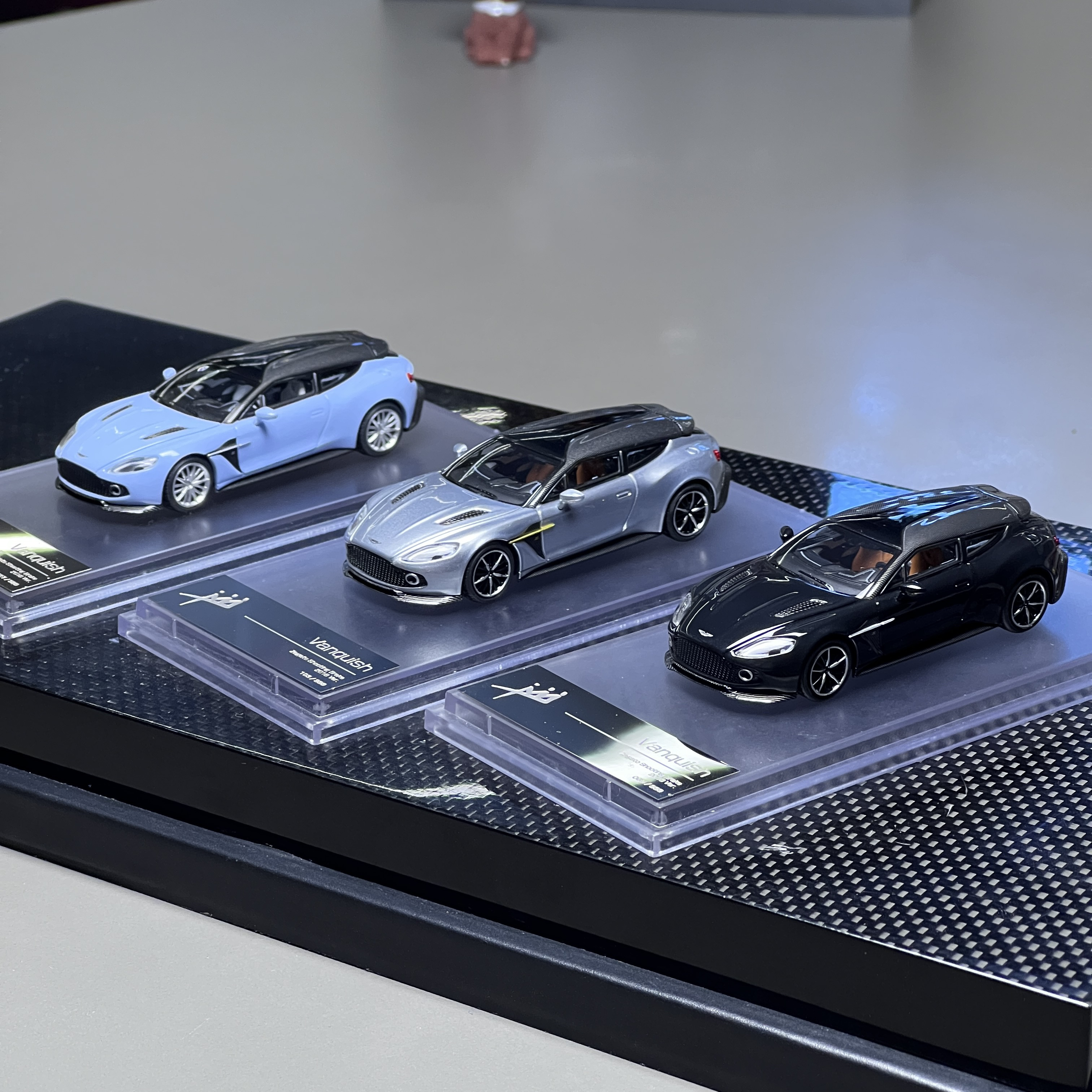 KM1:64阿斯顿马丁 Vanquish Zagato合金汽车模型摆件跑车模型礼物