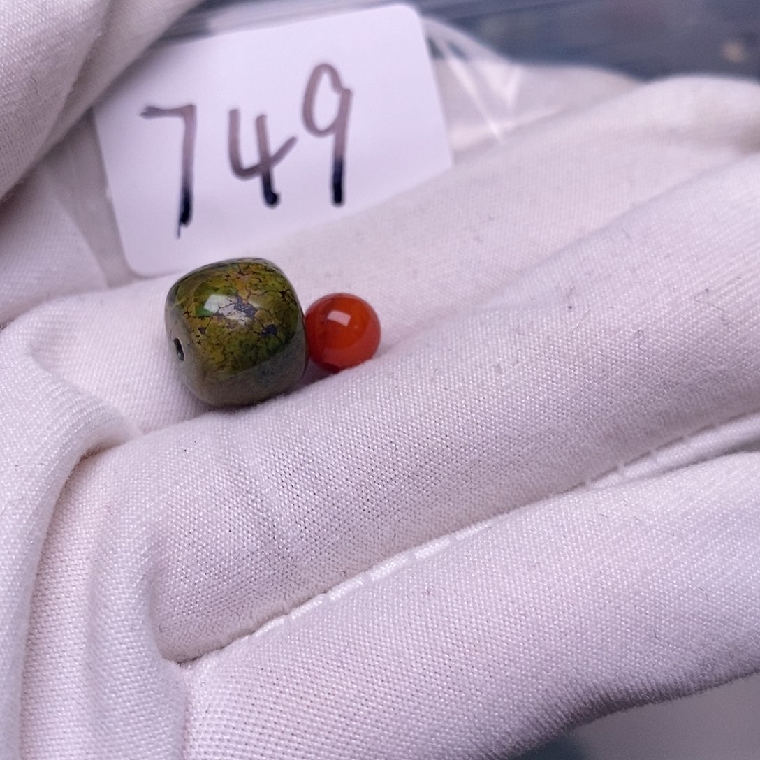 南红玛瑙未镶嵌珠宝半成品