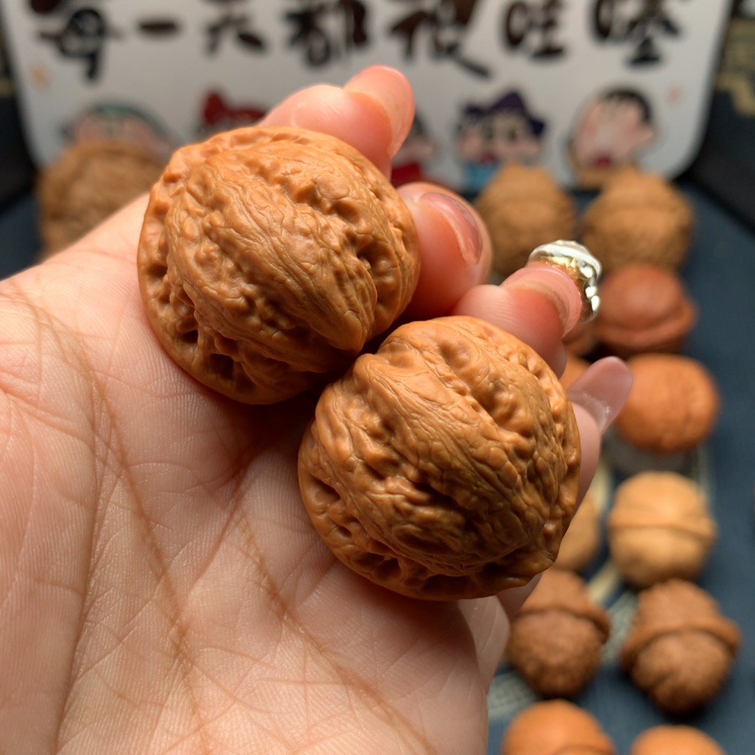 文玩核桃把件胖头陀