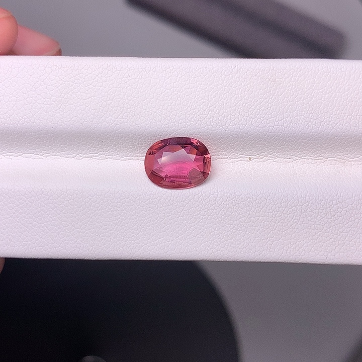 碧玺珠宝奇石未镶嵌糖果碧玺2.19克拉未镶嵌