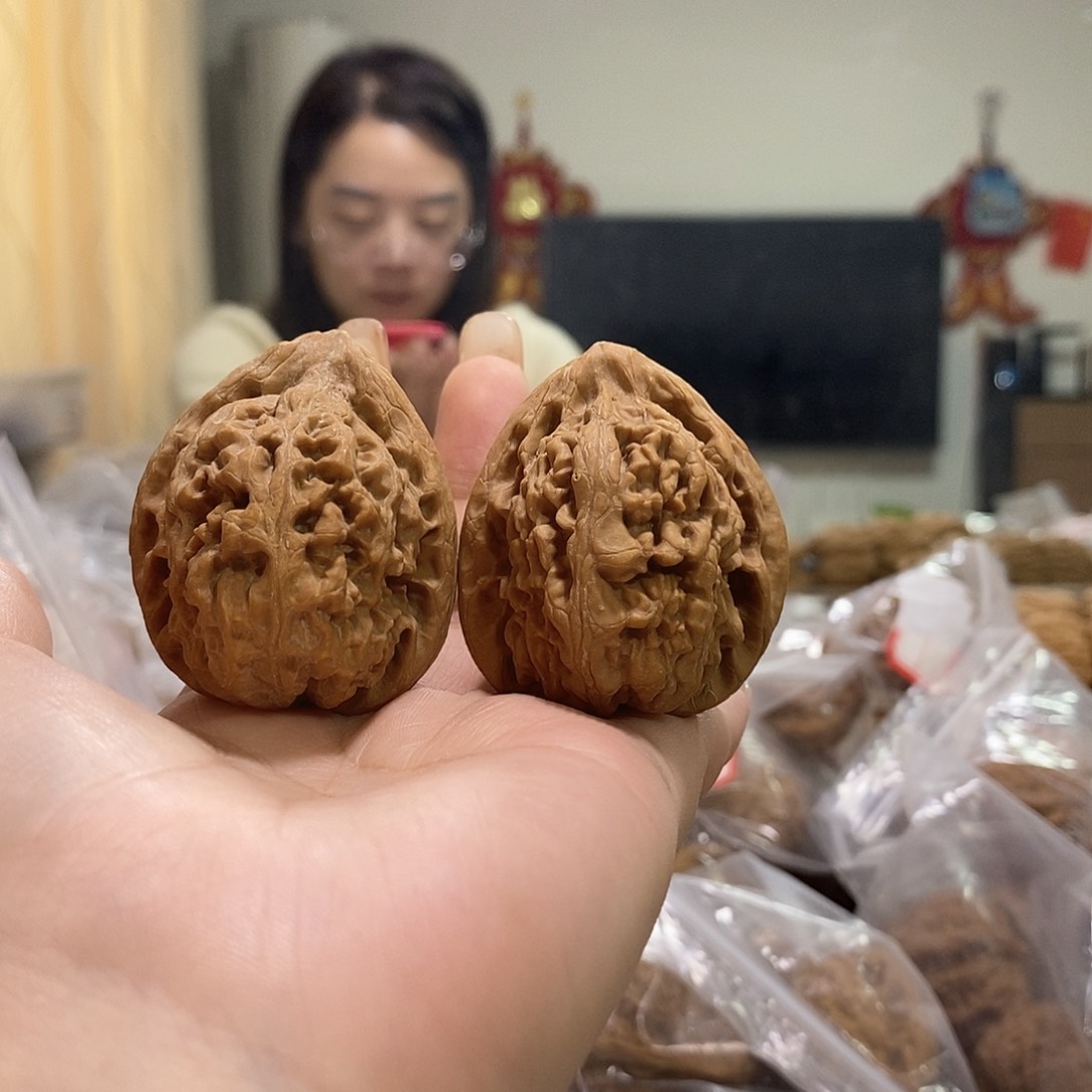 把件文玩核桃40核樽有黄有虫眼