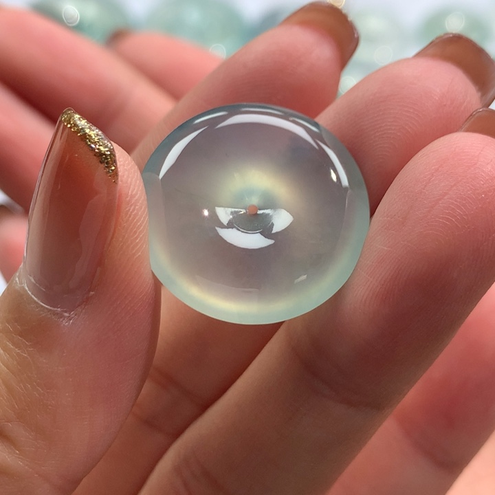 翡翠未镶嵌颈饰8号