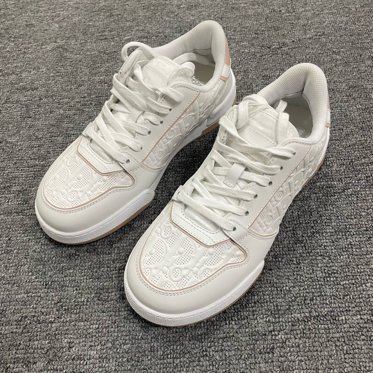 99新 DIOR/迪奥 印花镂空低帮时尚板鞋  36.5码/5138