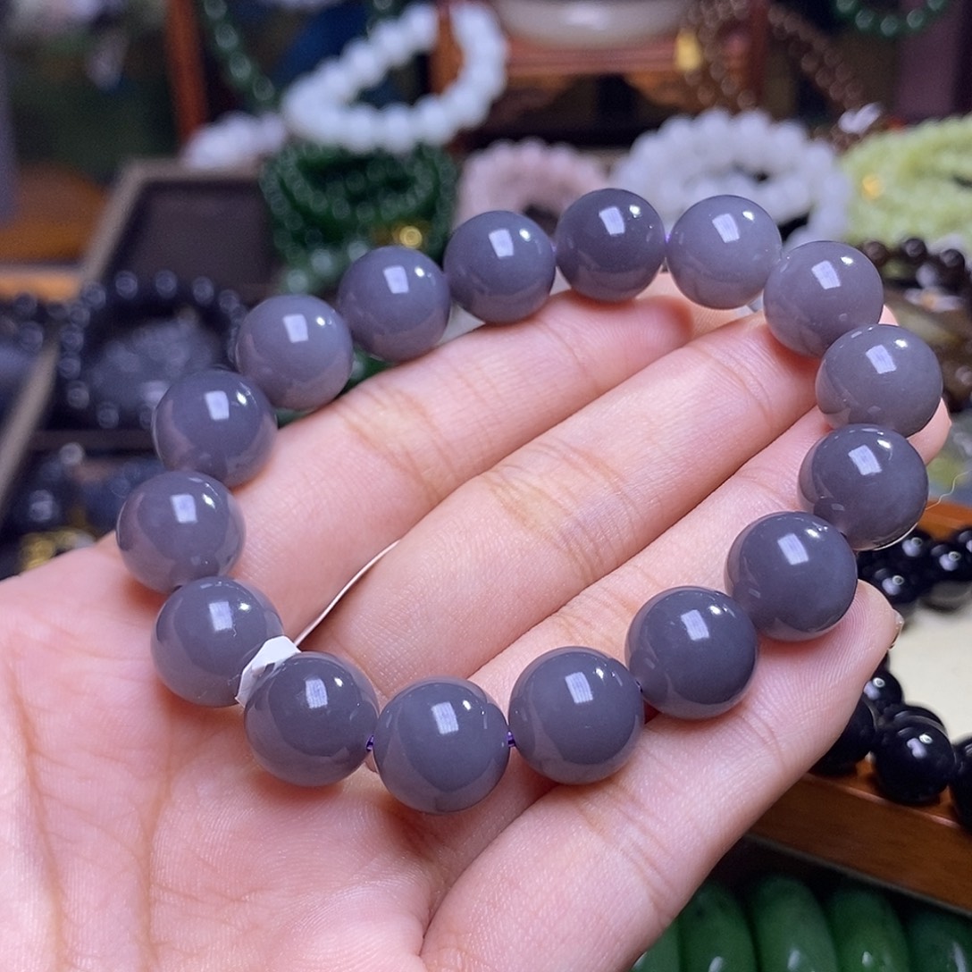 和田玉未镶嵌颈饰浓烟紫老矿料手串12mm