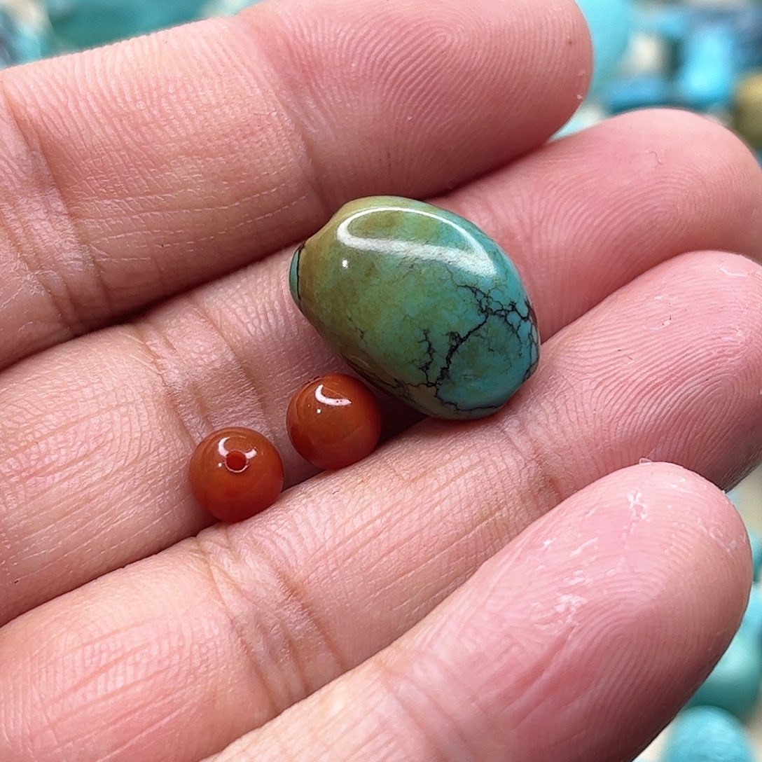 南红玛瑙随形未镶嵌