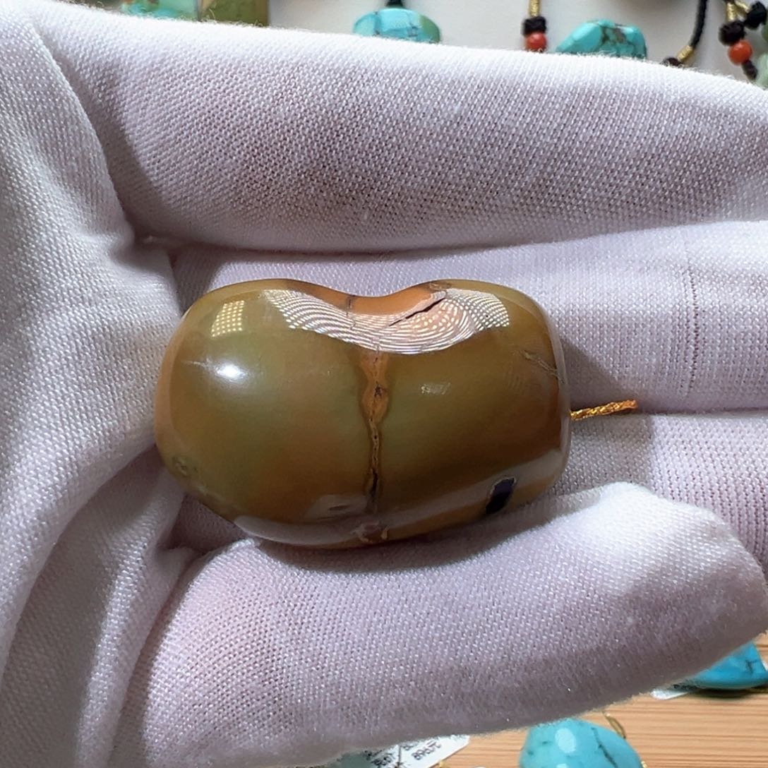 绿松石未镶嵌挂件