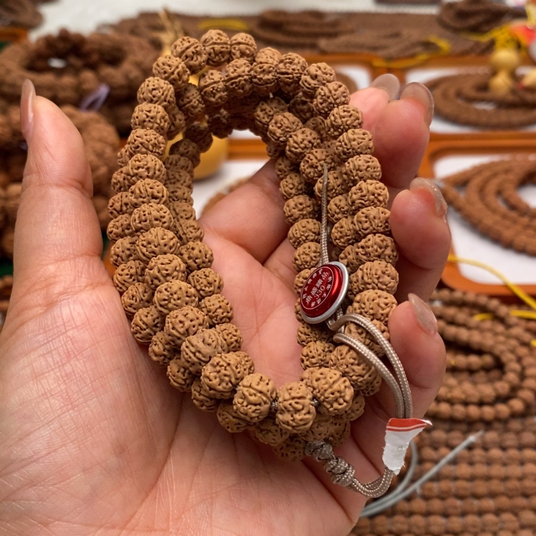 y***z吊坠金刚菩提凹底梅花108卡9➕