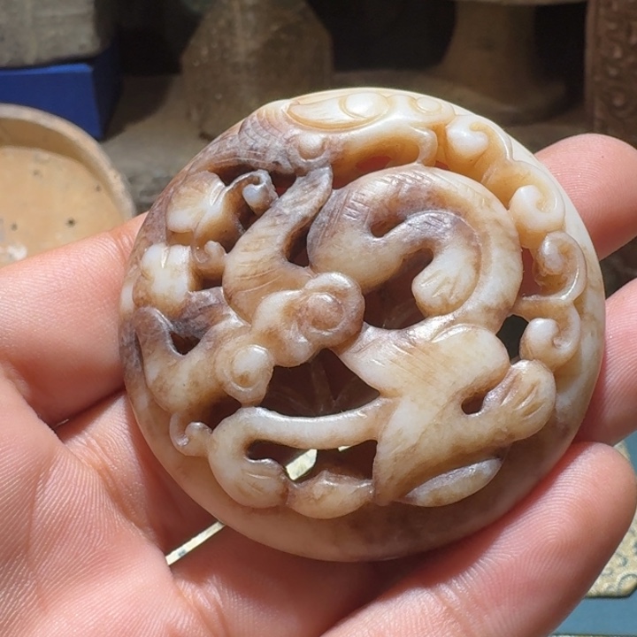 和田玉（糖玉）颈饰未镶嵌静****）