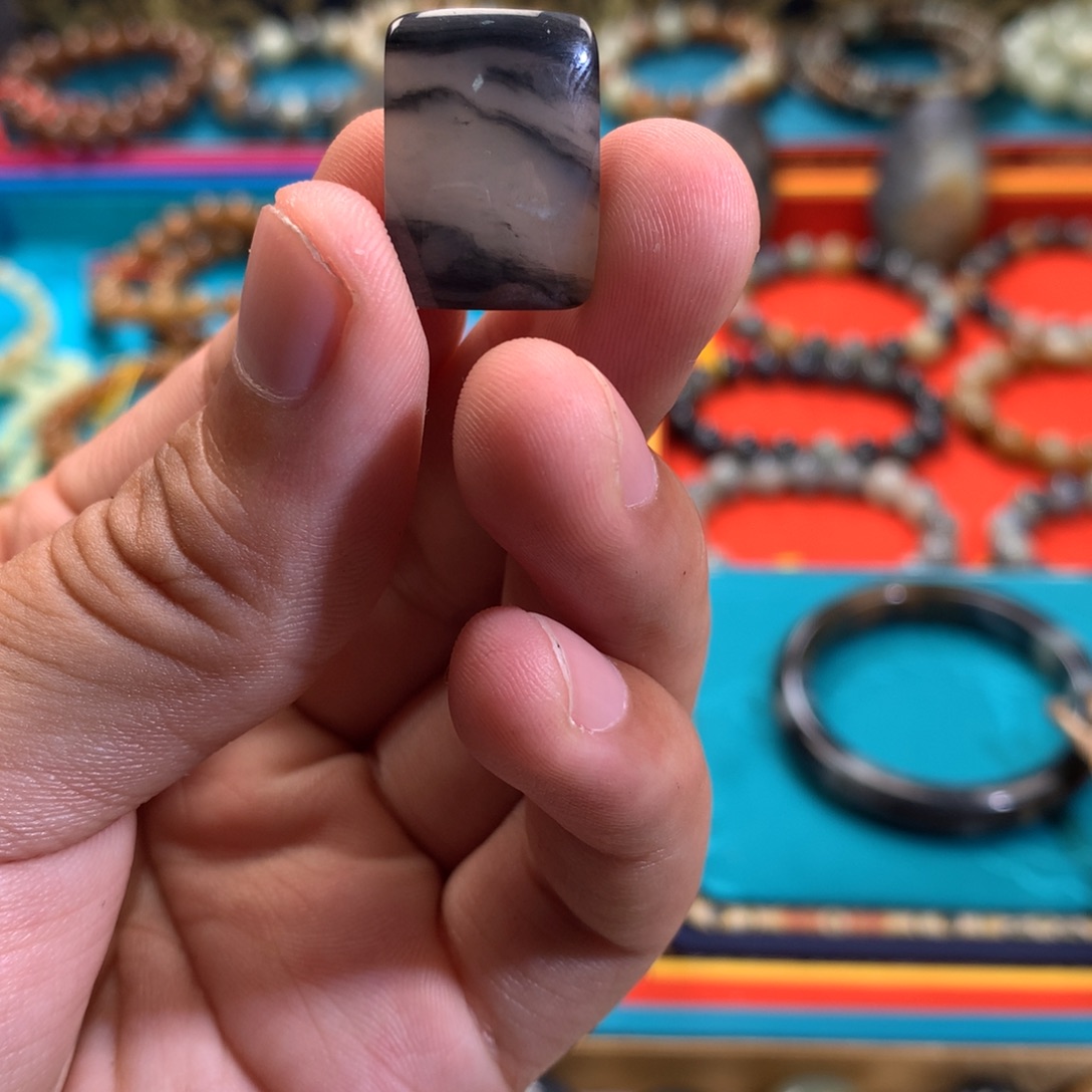 未镶嵌手链和田玉（糖玉）