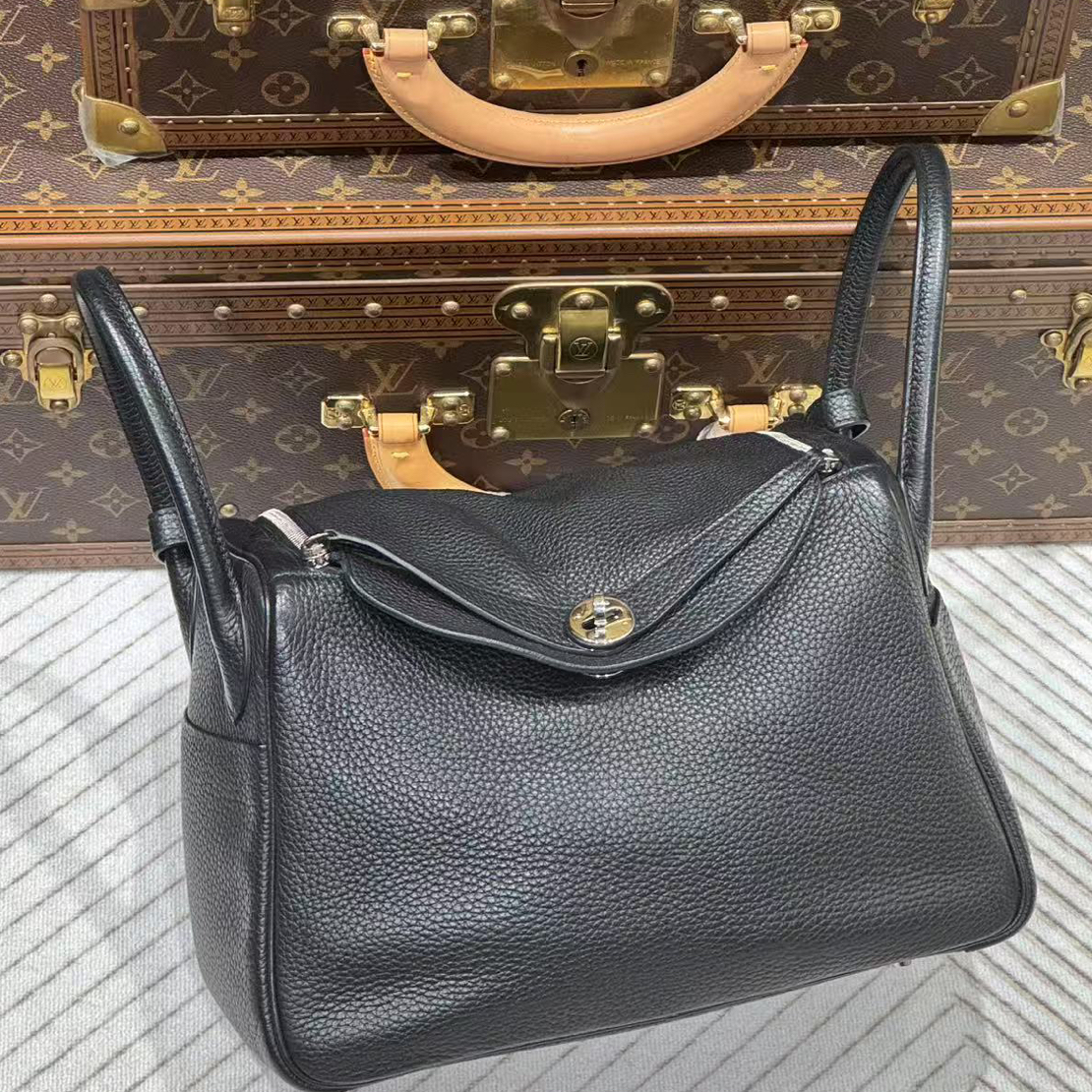 99新 Hermes/爱马仕 贝贝/黑银lindy30包T刻