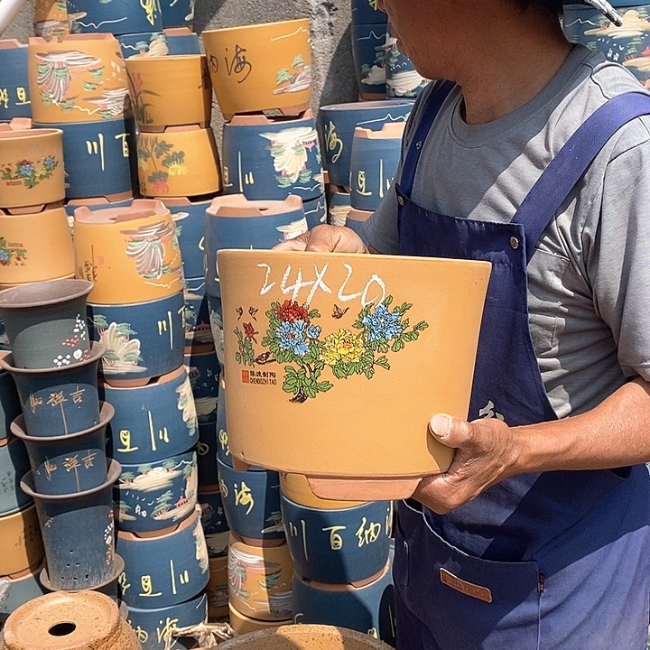 紫砂花盆紫砂花盆