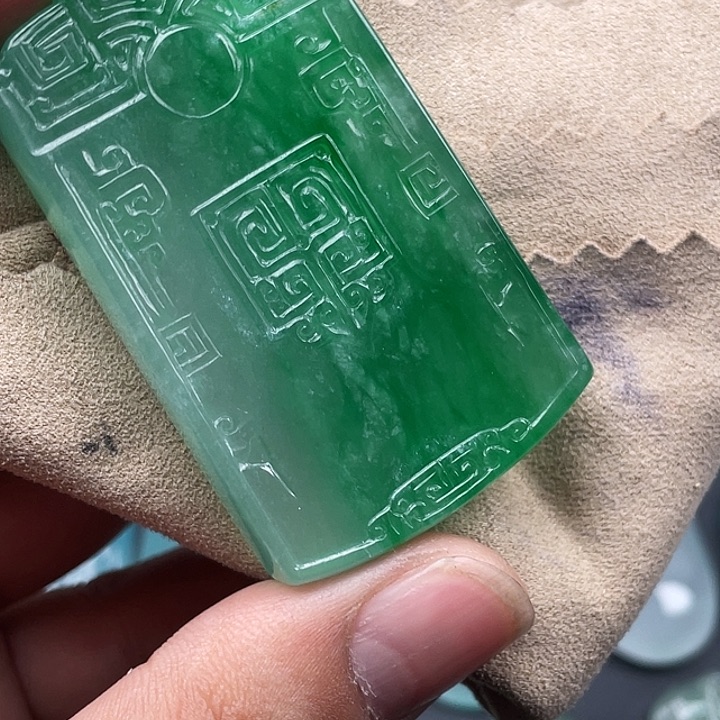 景*东仿古无事牌，飘绿，微绵