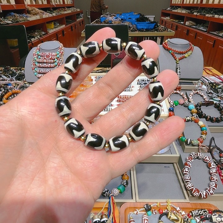 未镶嵌玛瑙/玉髓珠宝奇石