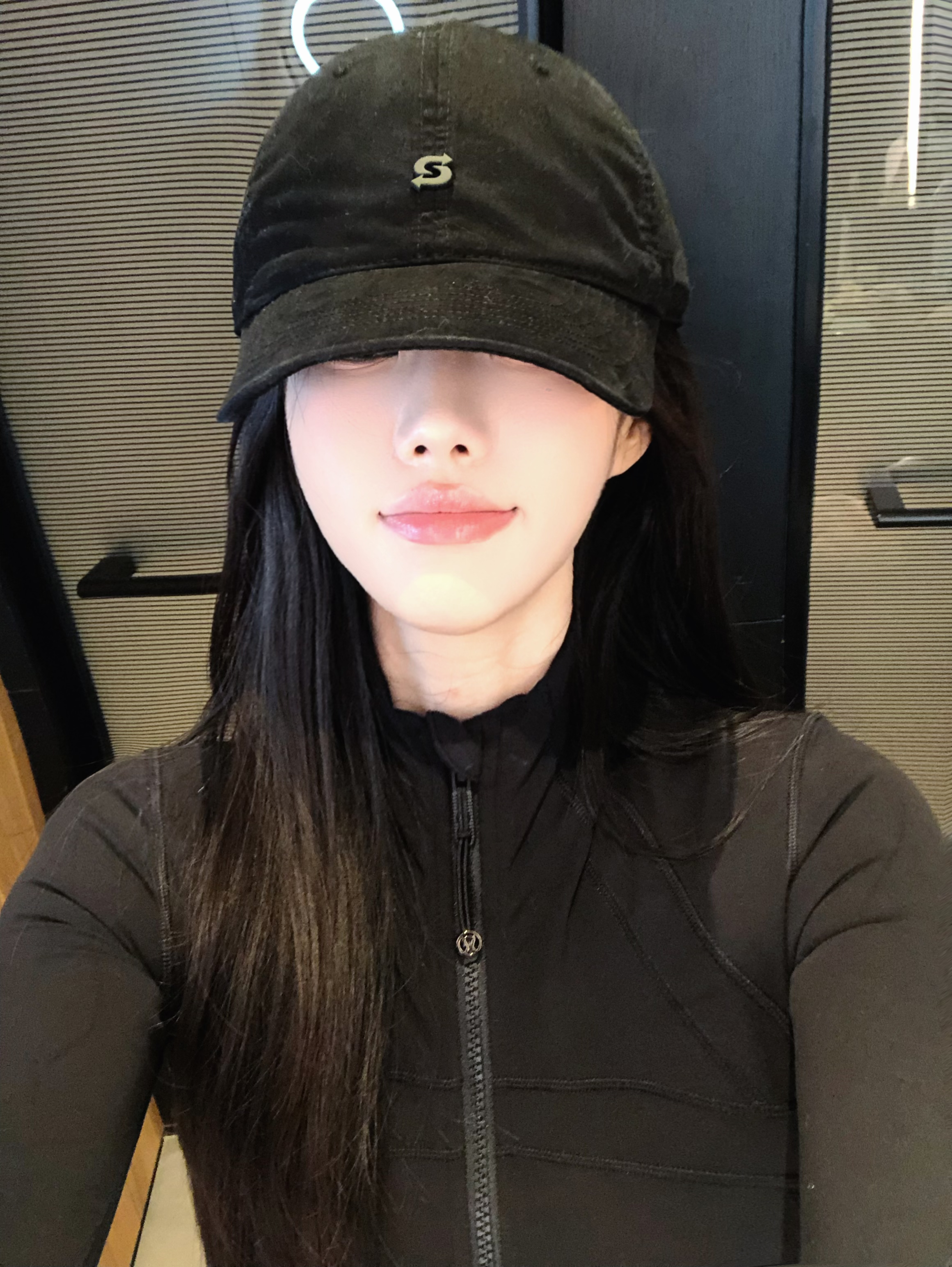 韩版休闲帽子刺绣情侣软顶大头棒球帽显脸小洗水帽鸭舌帽出游