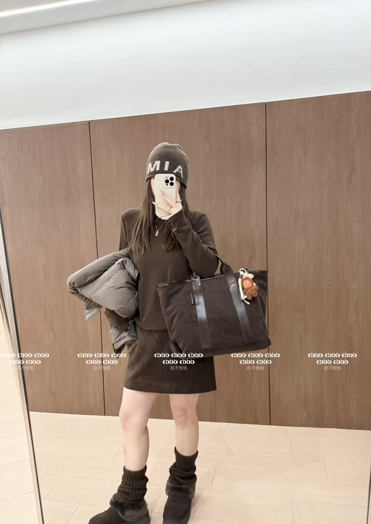 【吃不饱饱】大码 定制色340g圆领舒适长袖磨毛打底衫096