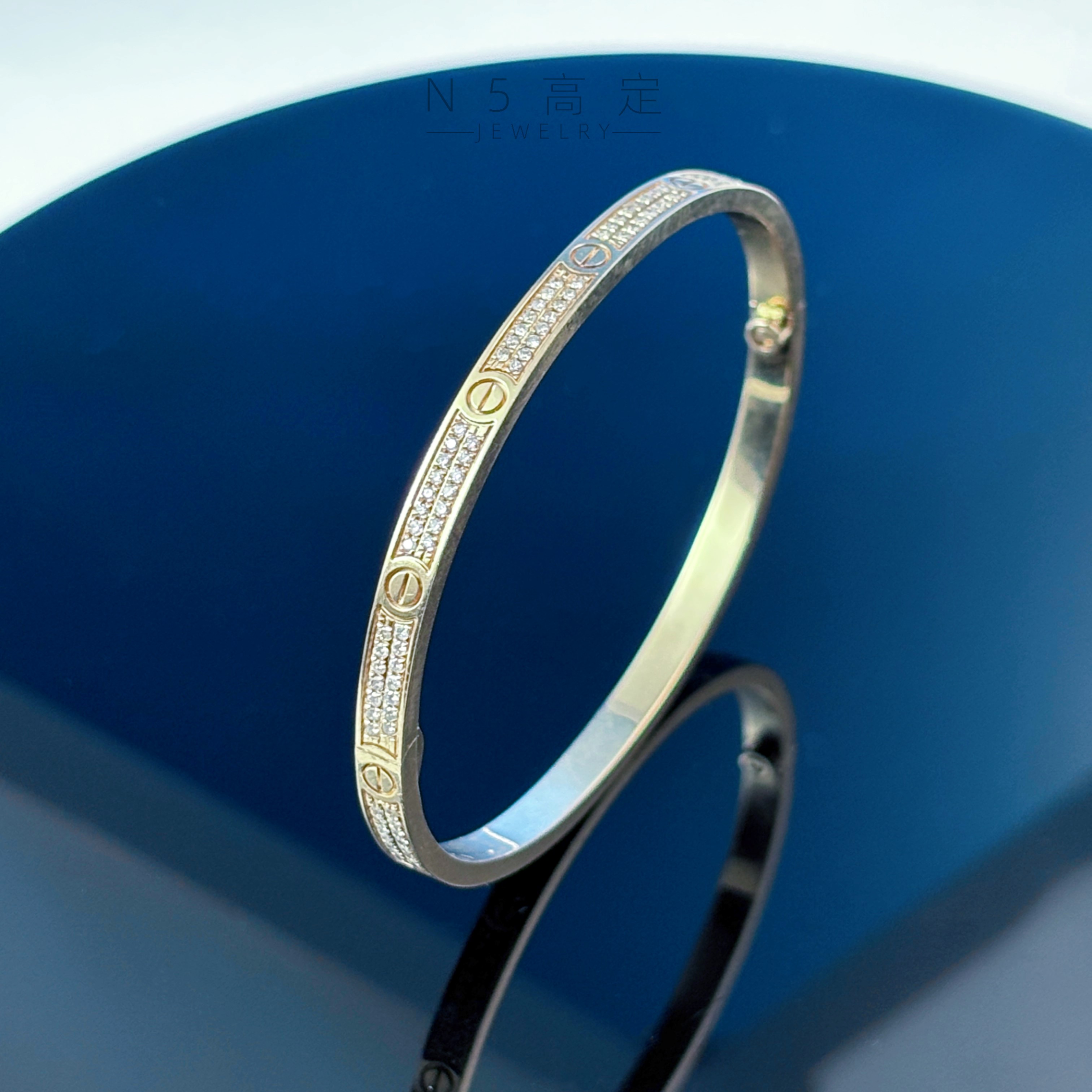 【富恩珠宝】  重金 白满天星手卡镯（KA镯）