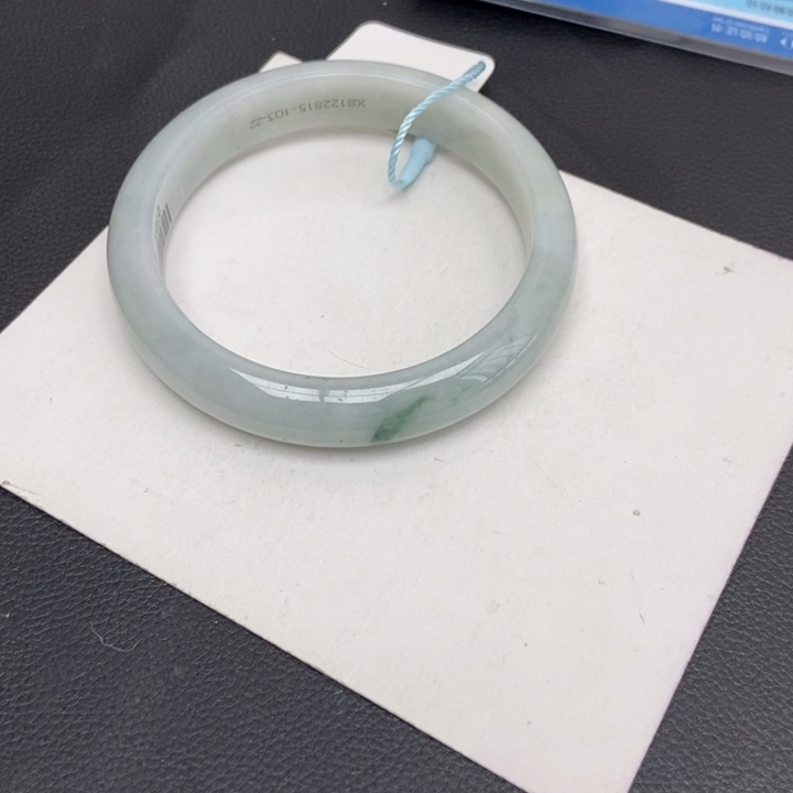 翡翠手镯未镶嵌北*58正圈