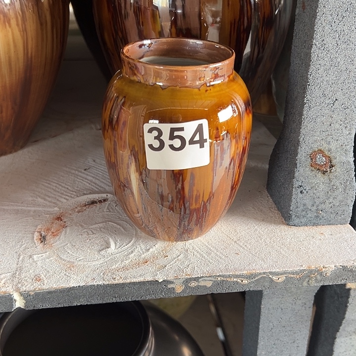 刚***事花瓶白泥口7，高13、354，摆件