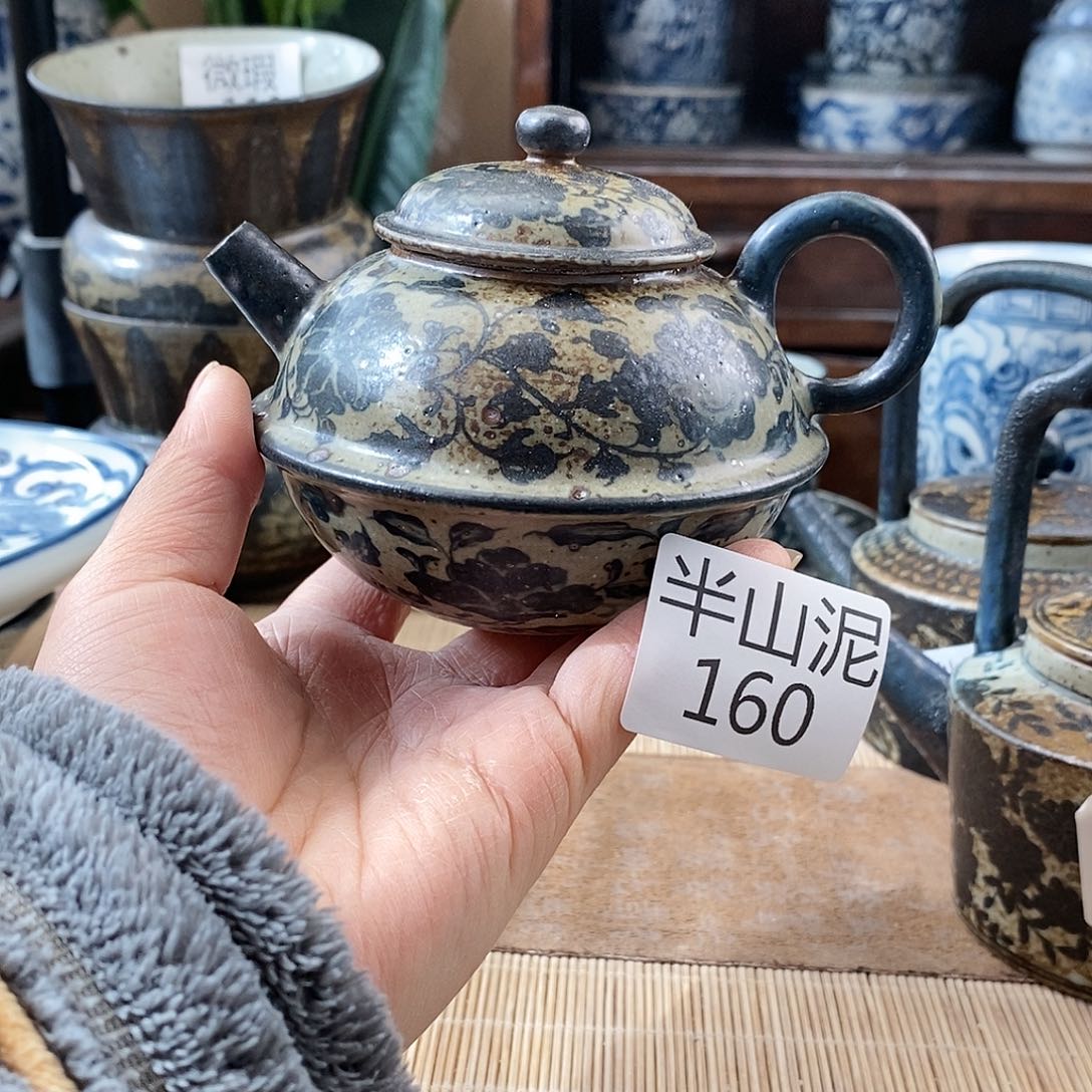 手工手绘青花陶瓷