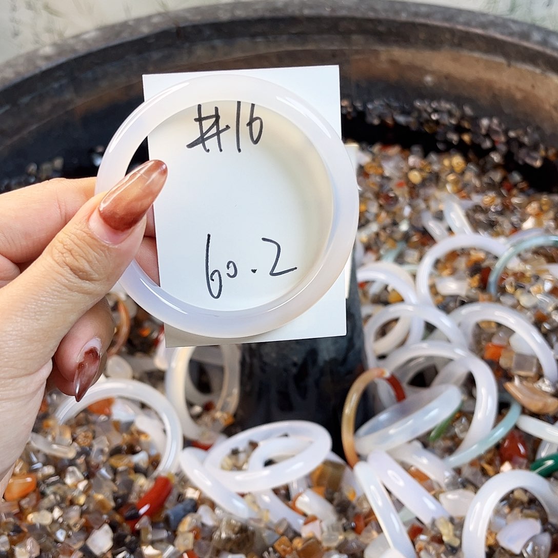 玛瑙/玉髓手镯未镶嵌16